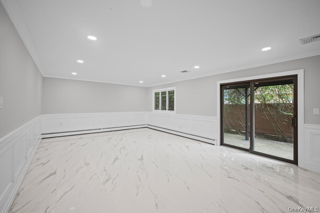 #16 photo, 1 Saratoga Street, ناسو Lido Beach , NY 11561