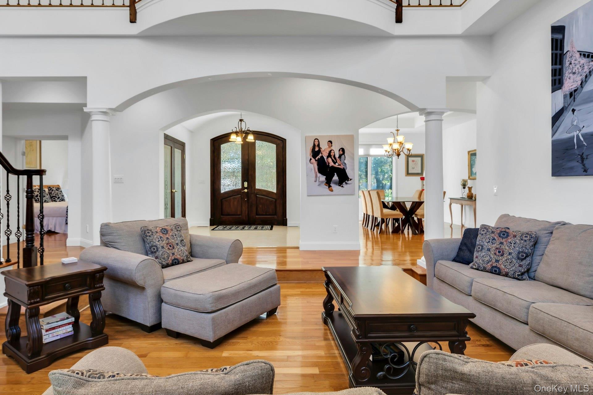 #7 photo, 10 Bay Woods Drive, Hampton Bays , NY 11946