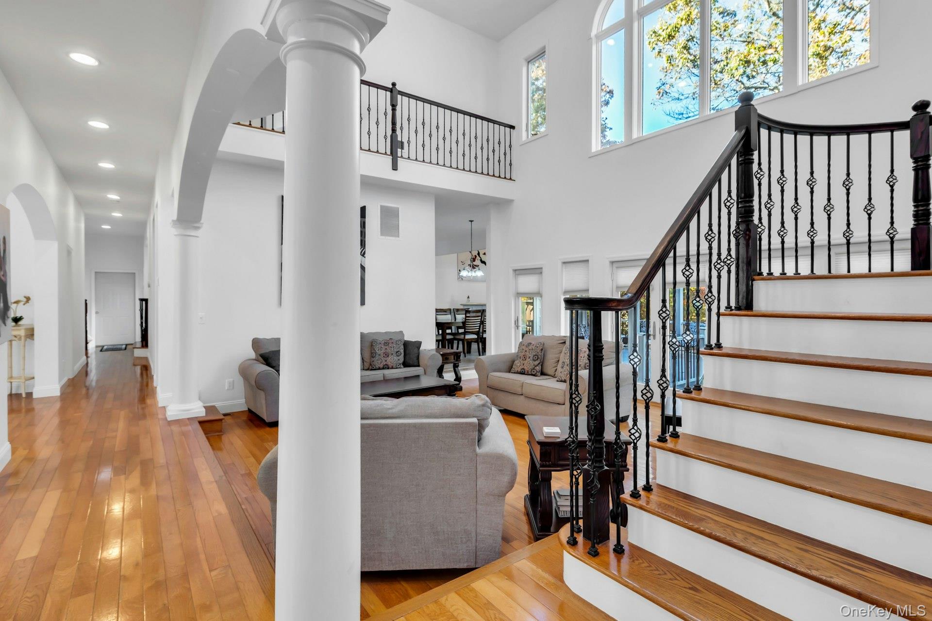 #9 photo, 10 Bay Woods Drive, Hampton Bays , NY 11946