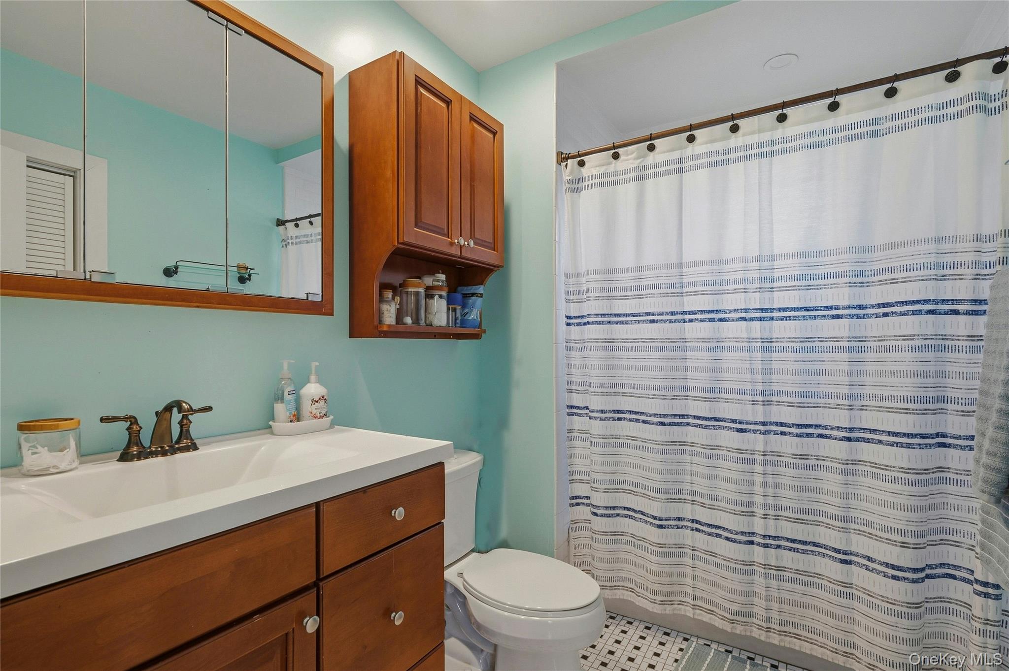 #15 photo, 36 Columbine Road, Rocky Point , NY 11778