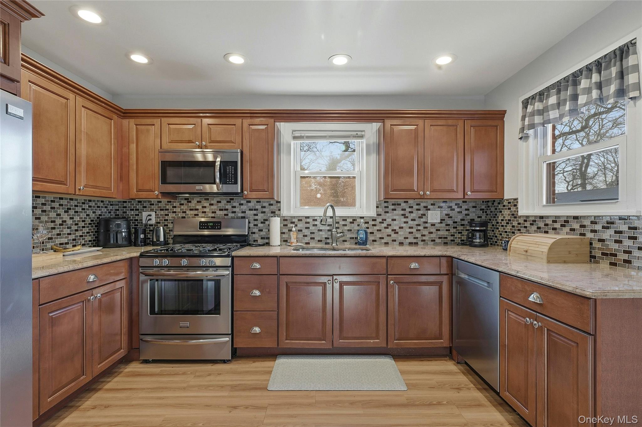 #18 photo, 36 Columbine Road, Rocky Point , NY 11778