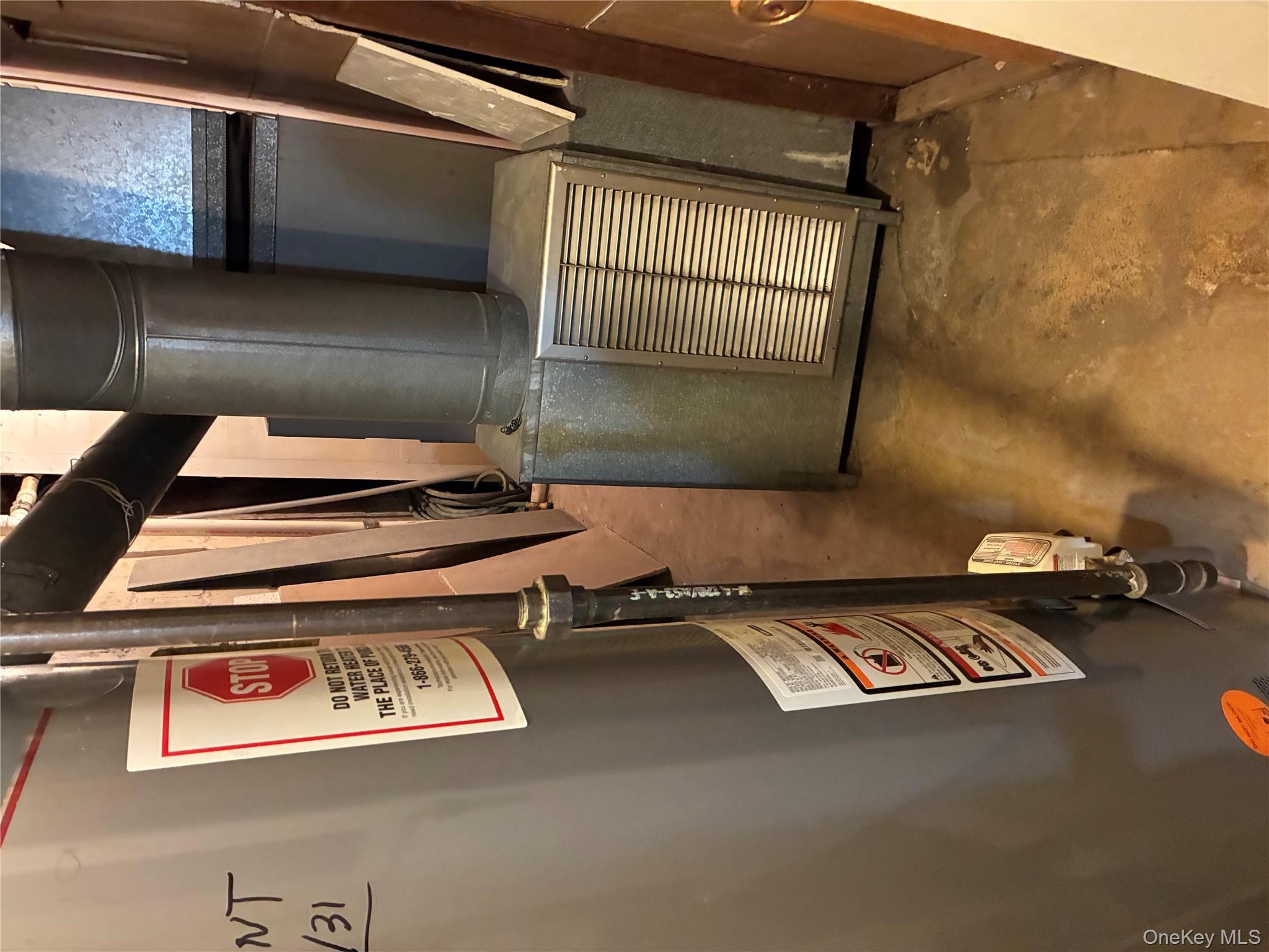 #13 photo, 8918 182nd Place, كوينز Hollis , NY 11423