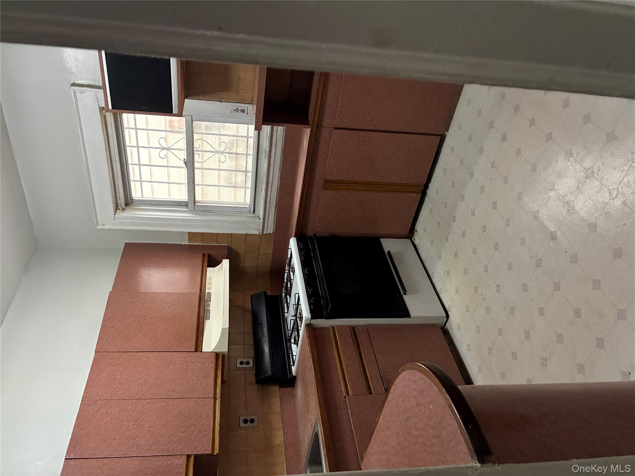 #5 photo, 8918 182nd Place, كوينز Hollis , NY 11423