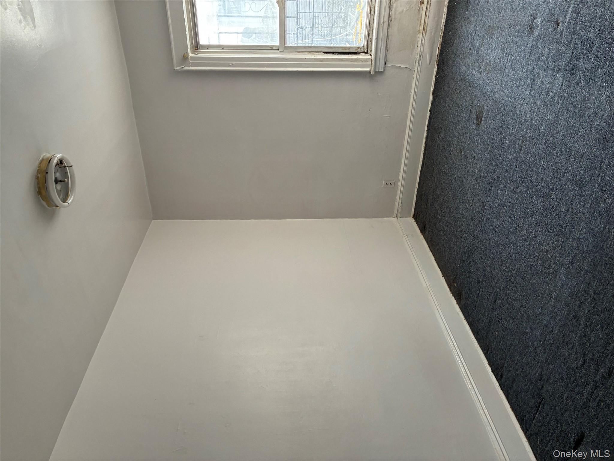 #7 photo, 8918 182nd Place, كوينز Hollis , NY 11423