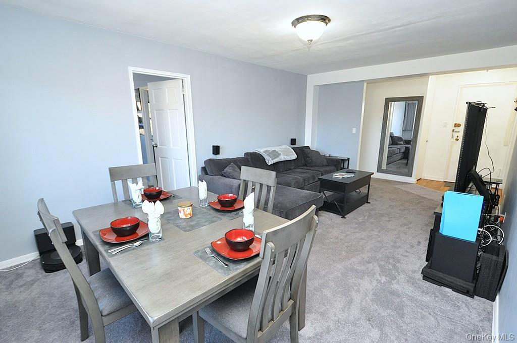 #20 photo, 111 E Hartsdale Avenue, 纽约州 Hartsdale , NY 10530