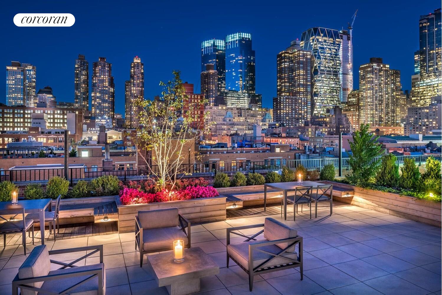 #7 photo, 416 W 52ND Street, מנהטן Hell's Kitchen , NY 10019