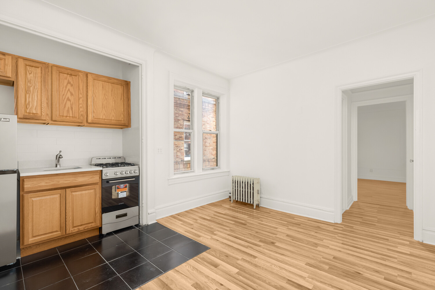 #8 photo, Astoria, Astoria , NY 11106