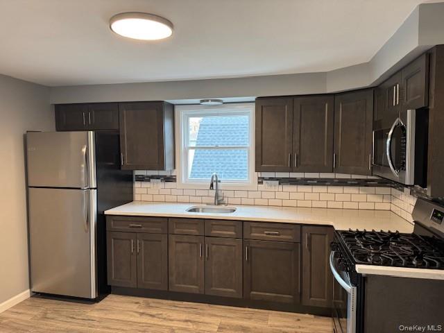 #2 photo, 217 Cleveland Avenue, ناسو Mineola , NY 11501