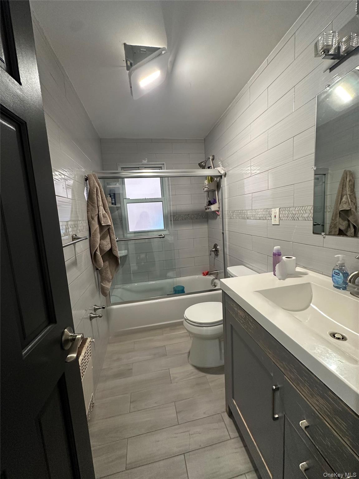 #8 photo, 10144 98th Street, कुईंस Ozone Park , NY 11416