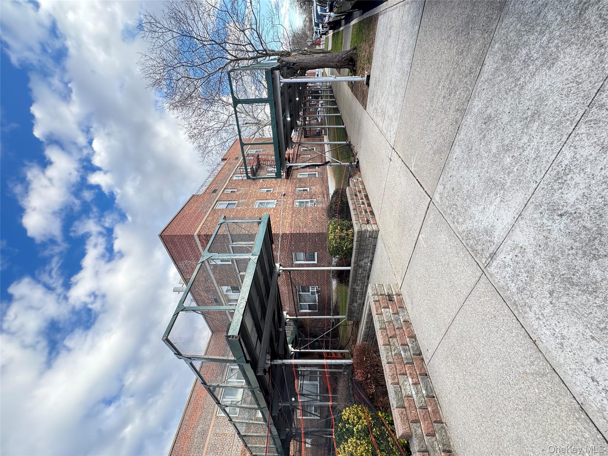 #12 photo, 68-09 138th Street, Flushing , NY 11367