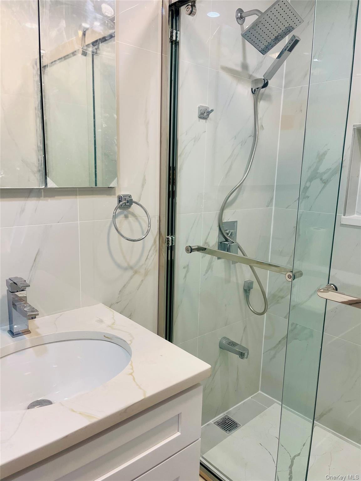 #13 photo, 15-42 Utopia Parkways, Whitestone , NY 11357