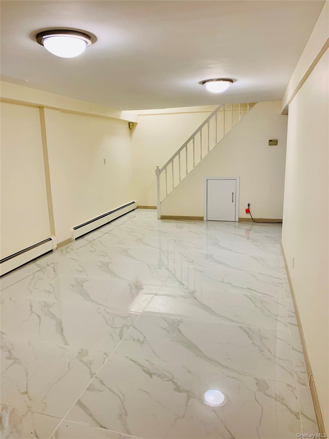 #8 photo, 15-42 Utopia Parkways, Whitestone , NY 11357