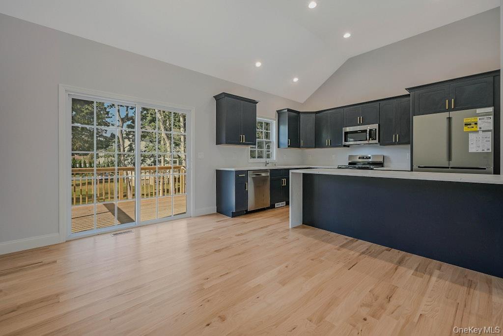 #10 photo, New Construction Second Street, 東長島 Moriches , NY 11955