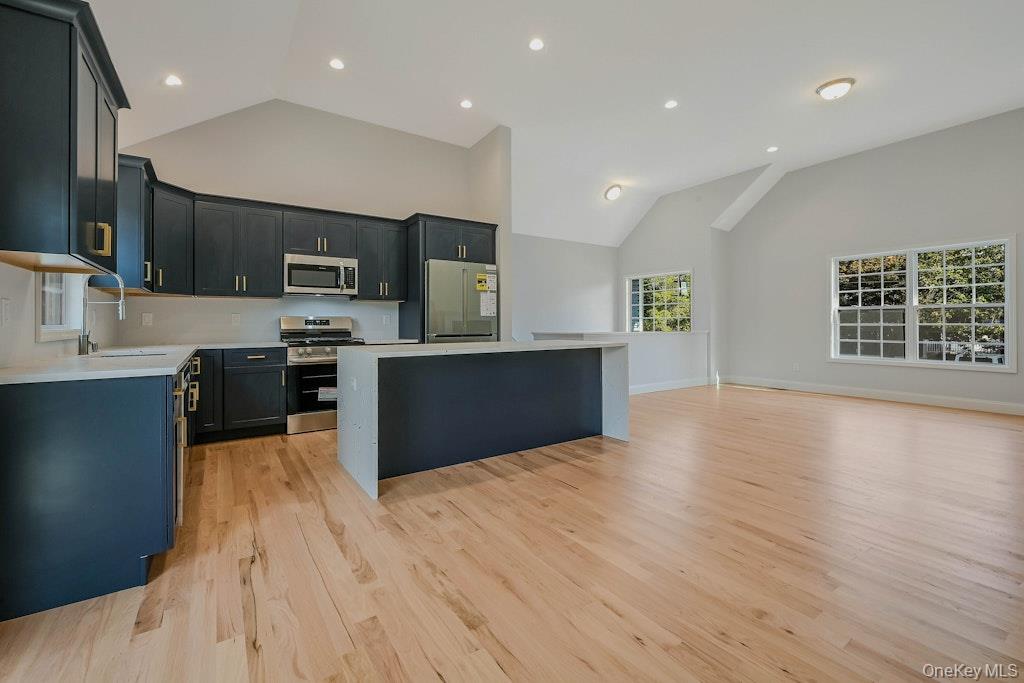 #9 photo, New Construction Second Street, 東長島 Moriches , NY 11955