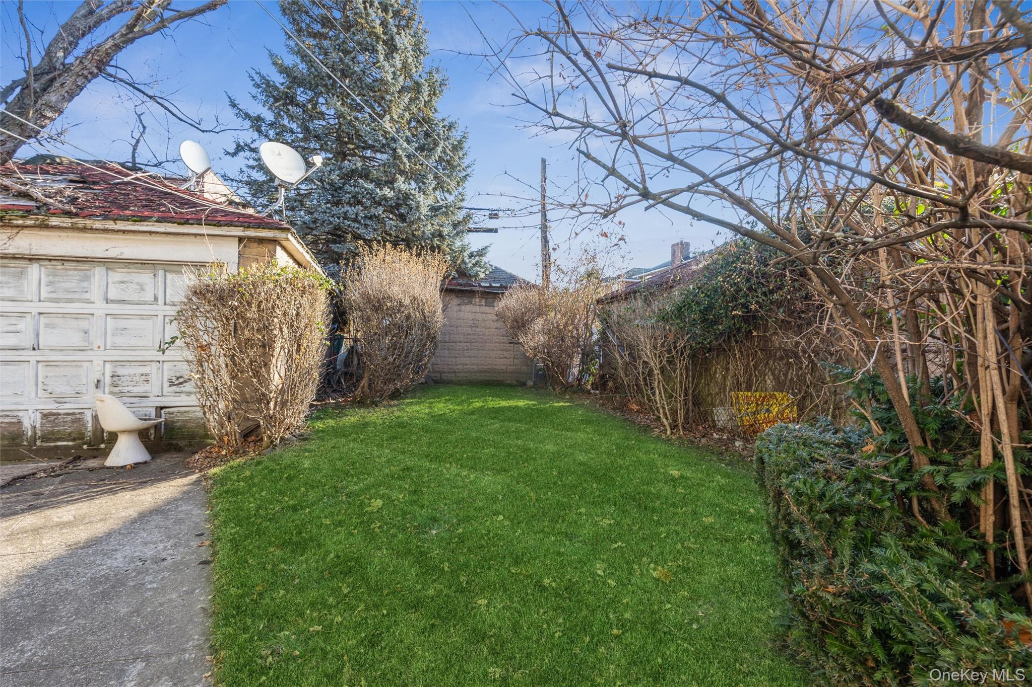 #17 photo, 717 E 37th Street, Brooklyn , NY 11203