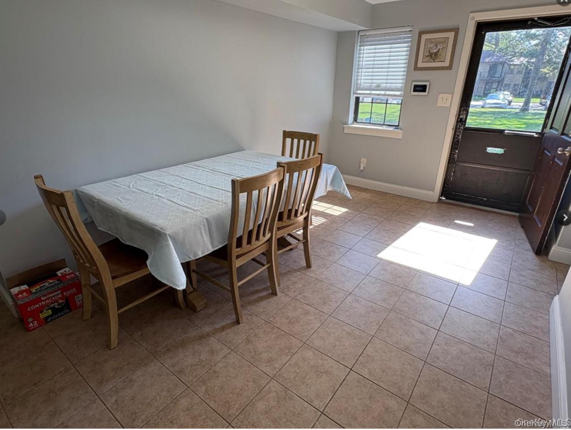 #5 photo, 33d newbrook ln, 東長島 海湾 Bay Shore , NY 11706