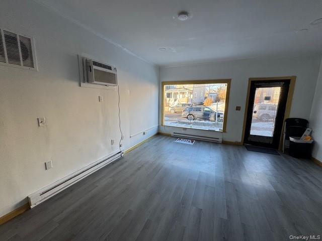 #1 photo, 72 Wisner Avenue, Newburgh , NY 12550