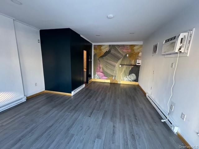 #6 photo, 72 Wisner Avenue, Newburgh , NY 12550