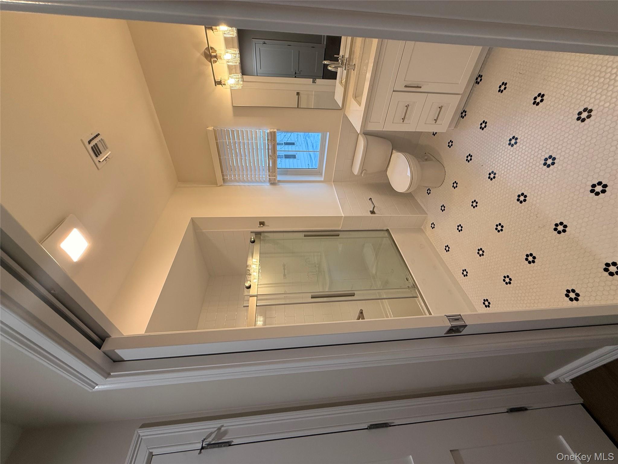 #15 photo, 122 Greenwich Avenue, Goshen , NY 10924