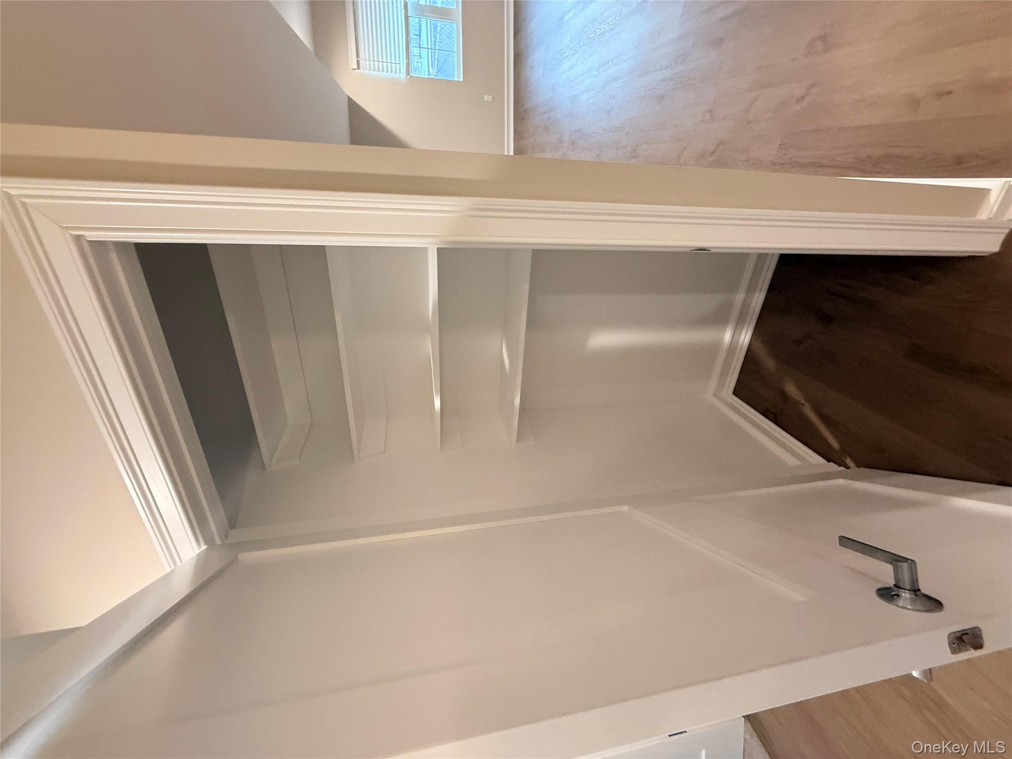 #7 photo, 122 Greenwich Avenue, Goshen , NY 10924