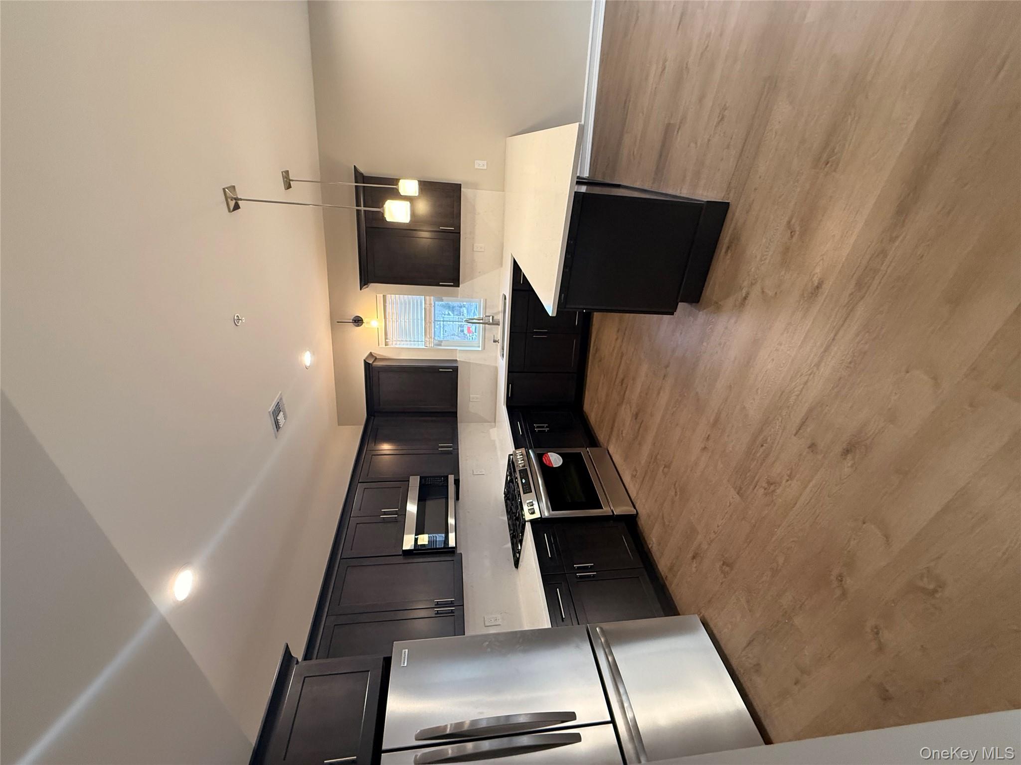 #3 photo, 122 Greenwich Avenue, Goshen , NY 10924