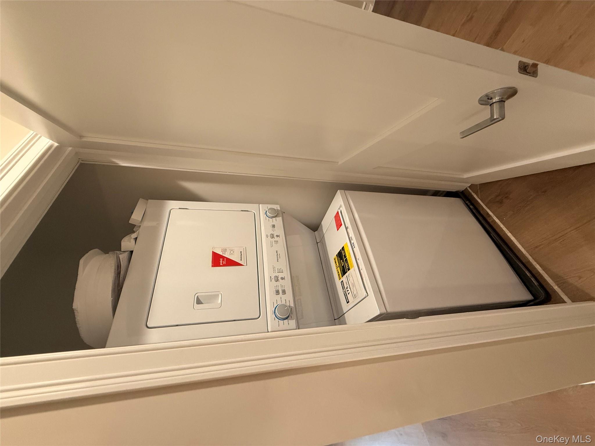 #6 photo, 122 Greenwich Avenue, Goshen , NY 10924