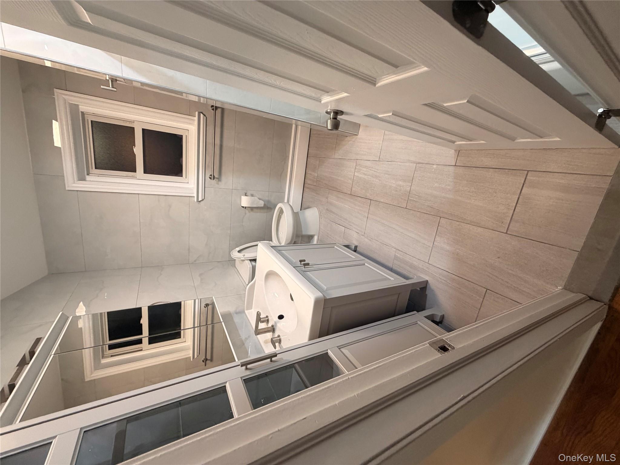 #3 photo, 3189 Hatting Place, 布朗士 Bronx , NY 10465