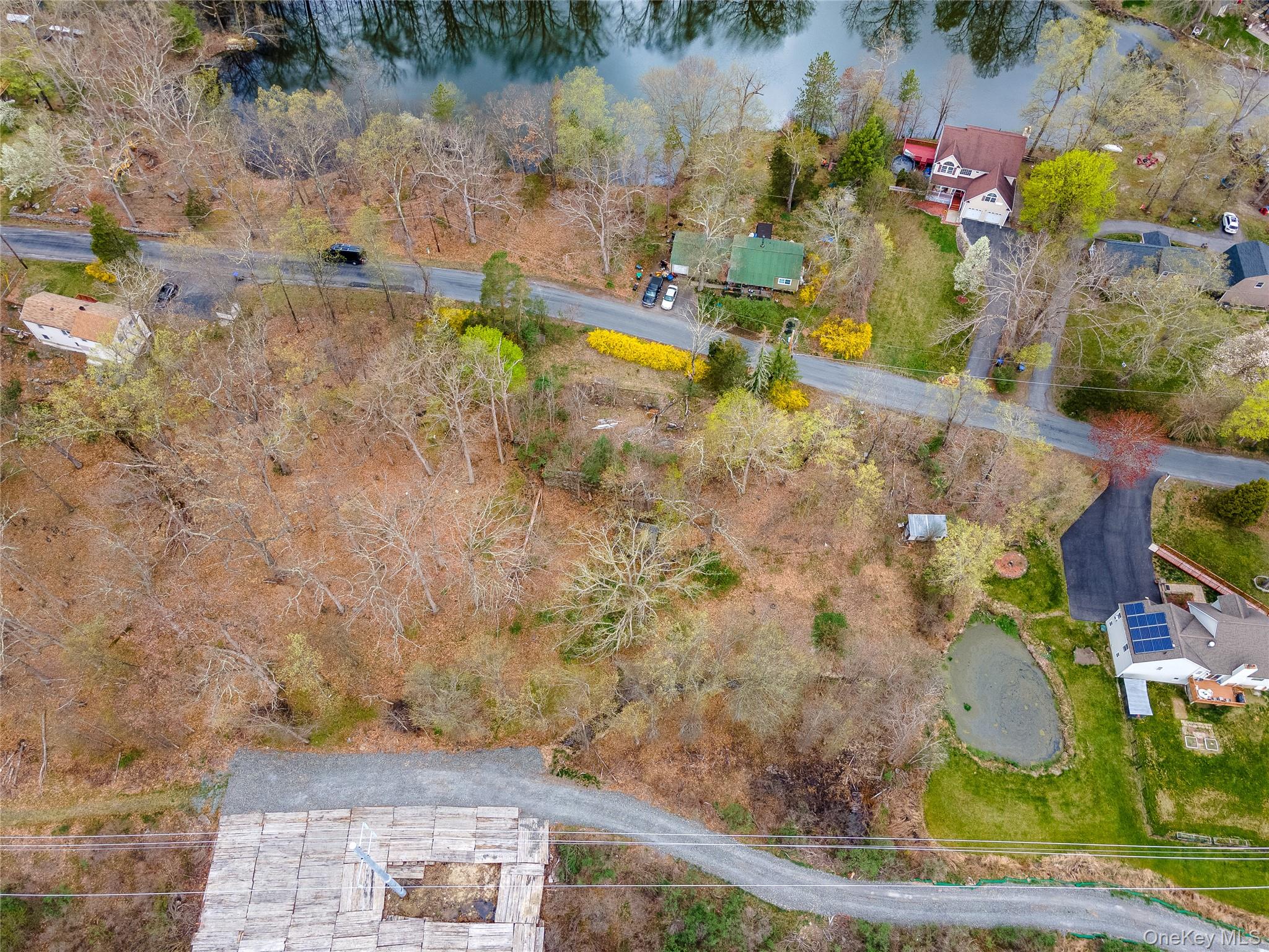 #11 photo, 27 E Green Road, Rock Tavern , NY 12575