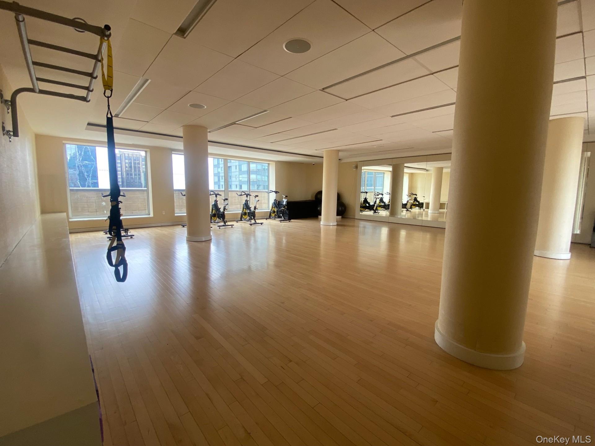 #16 photo, 322 W 57th Street, 曼哈頓 中城西区 New York (Manhattan) , NY 10019