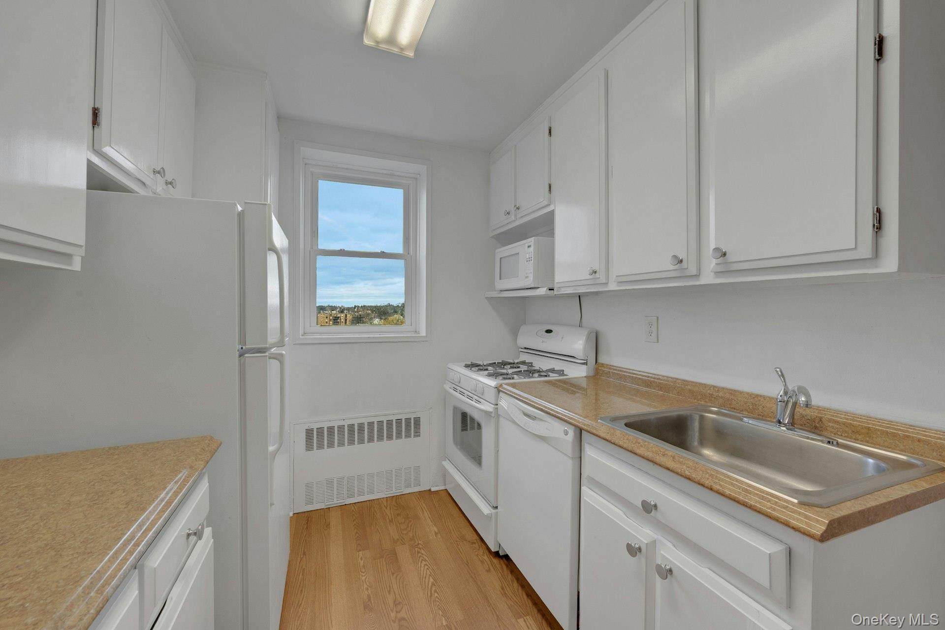 #12 photo, 14 Westview Avenue, Tuckahoe , NY 10707