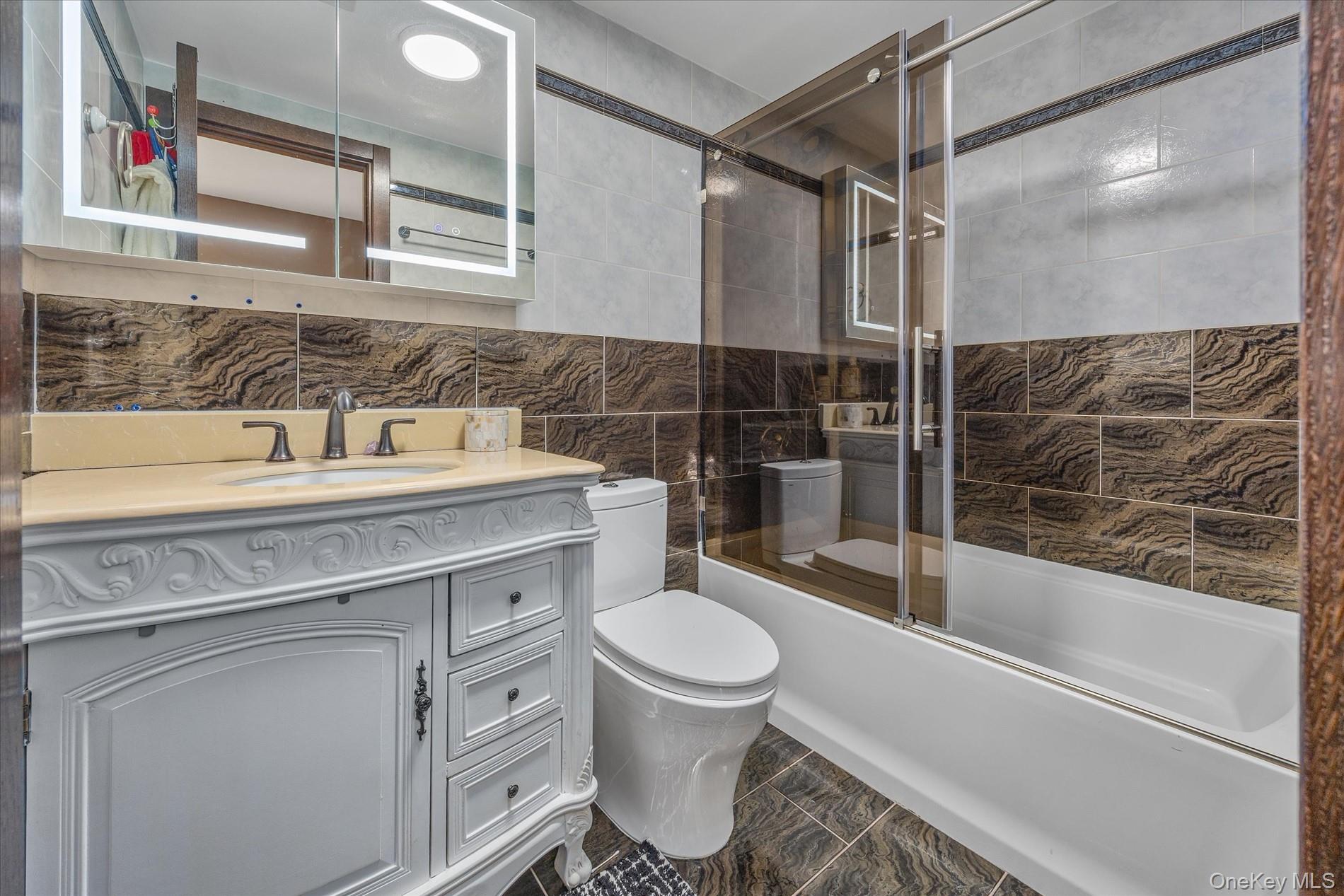 #10 photo, 3015 Brighton 6th Street, Brooklyn , NY 11235