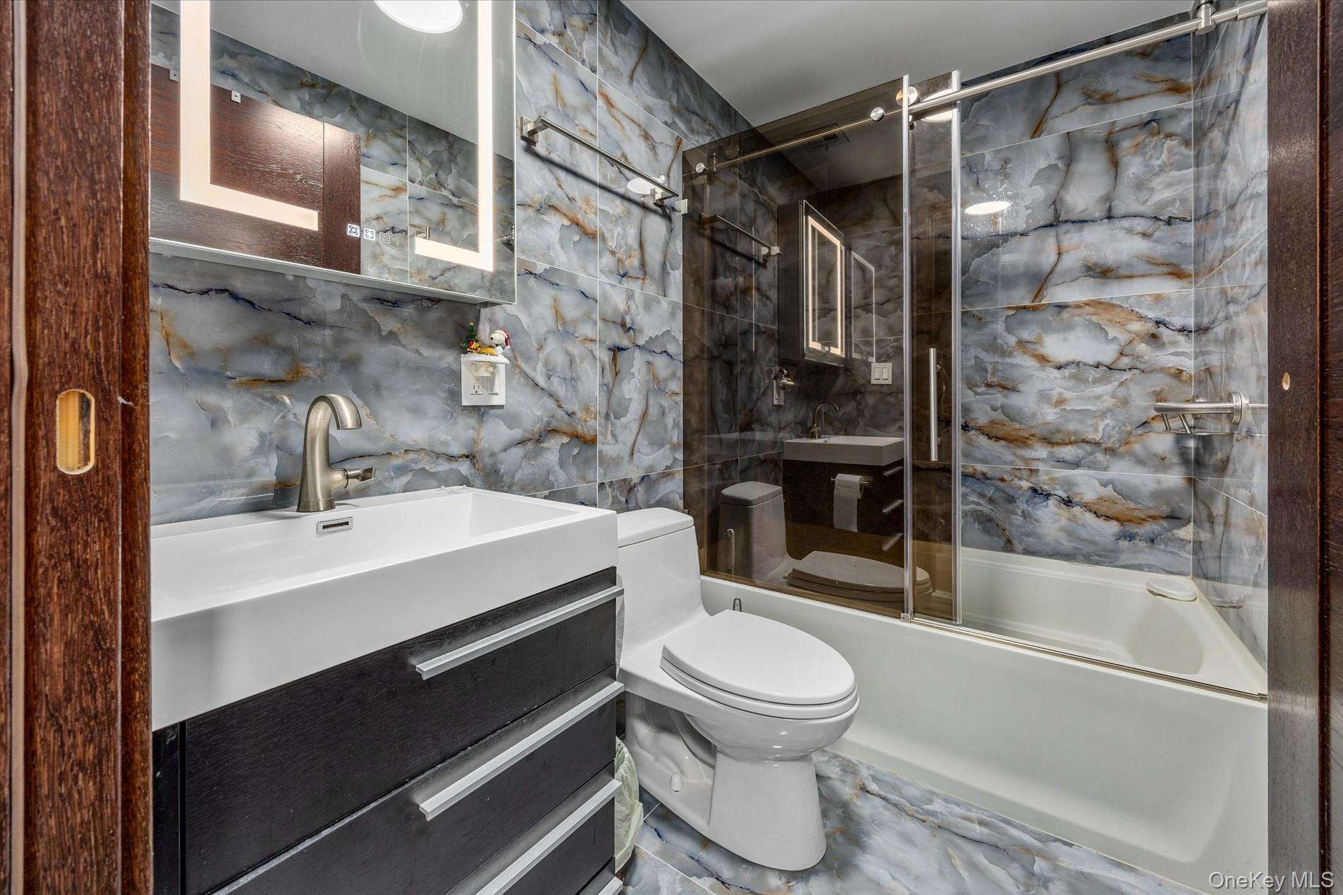 #13 photo, 3015 Brighton 6th Street, Brooklyn , NY 11235