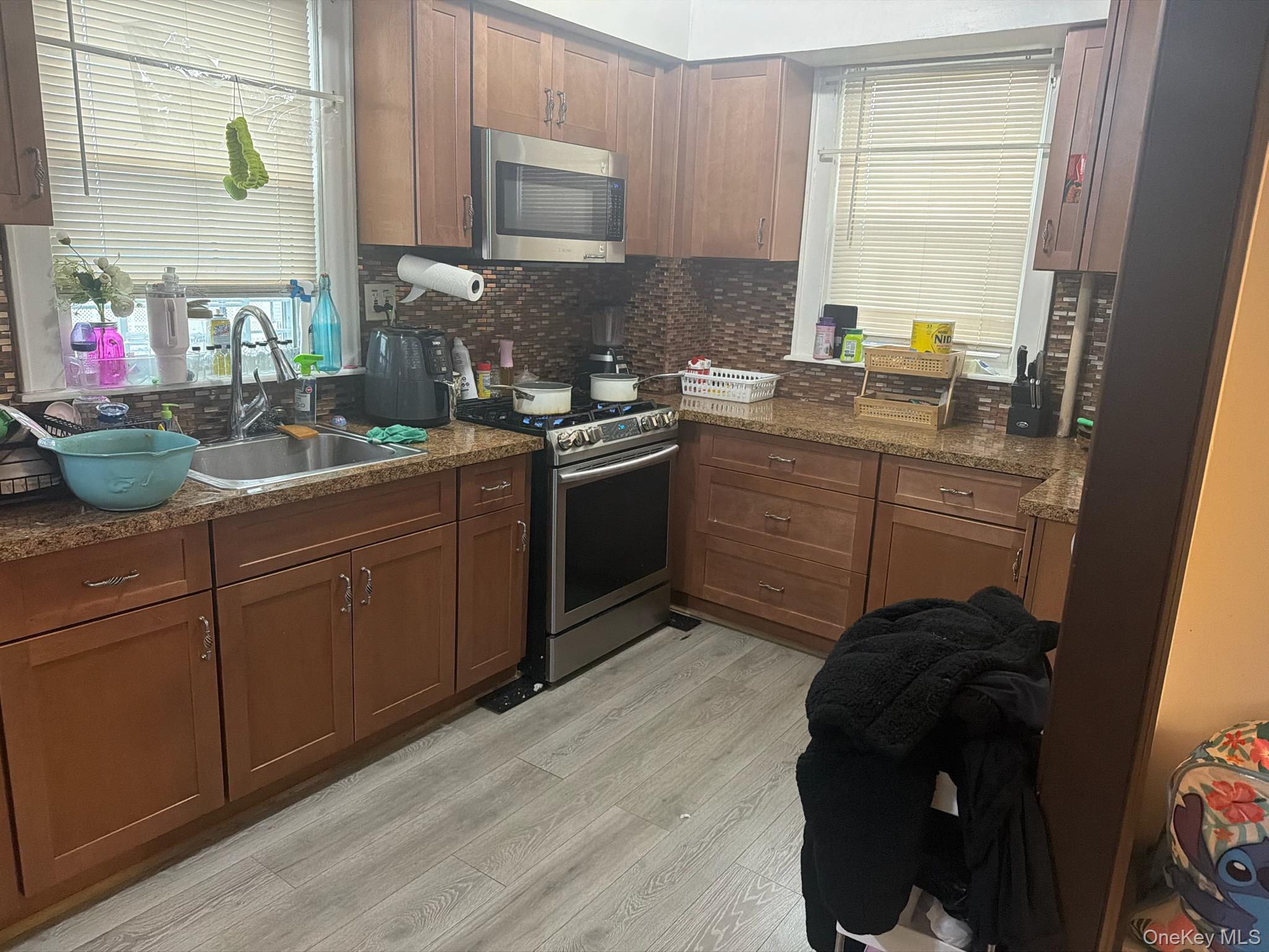 #7 photo, 249 Calhoun Avenue, Bronx , NY 10465