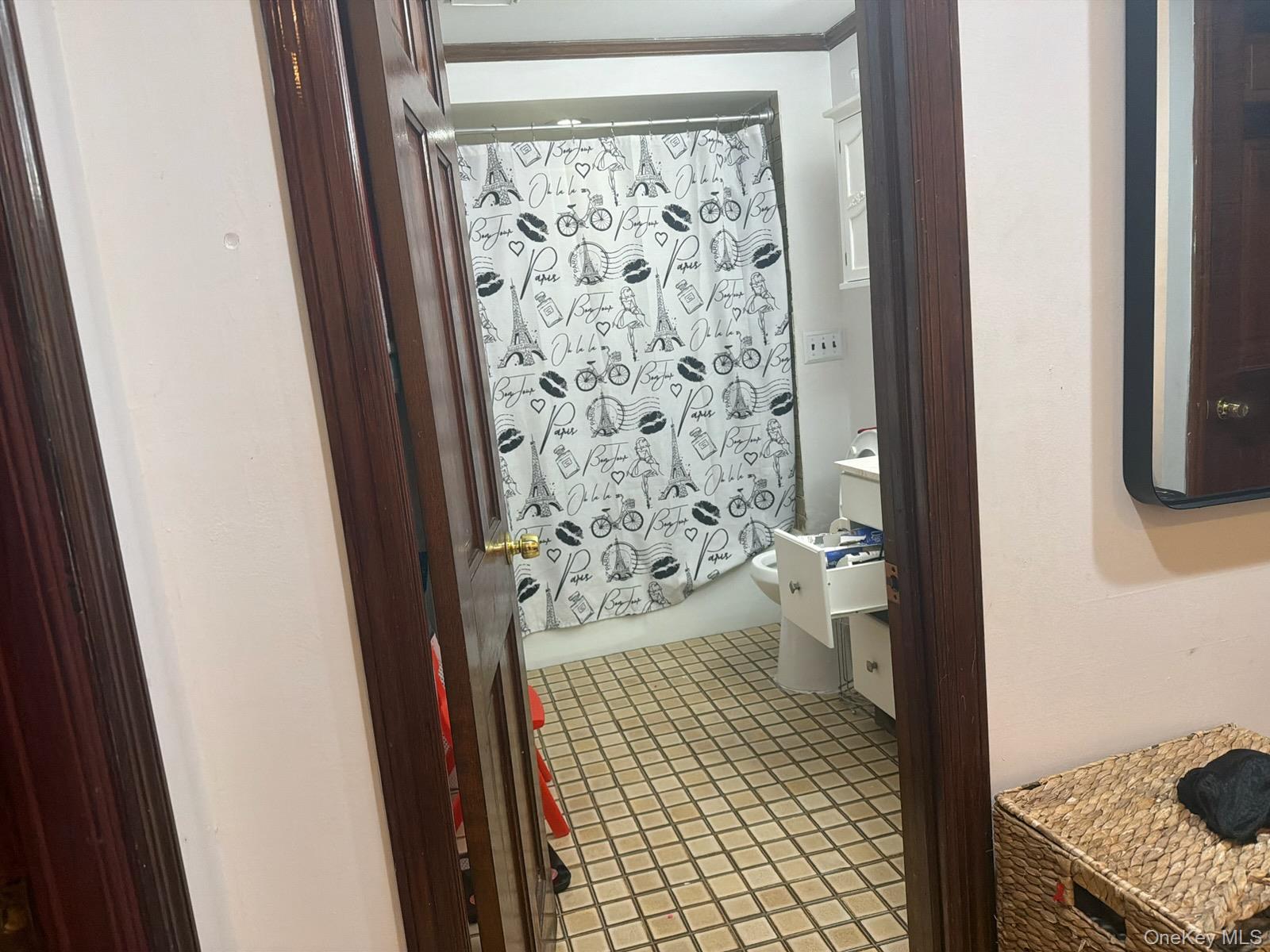 #8 photo, 249 Calhoun Avenue, Bronx , NY 10465