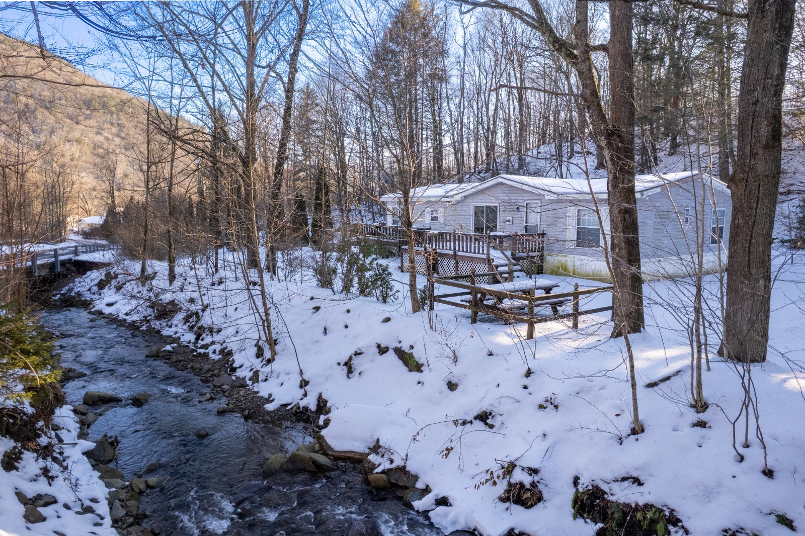 #1 photo, 93 Morrison Brook Rd, 紐約州 East Branch , NY 13756