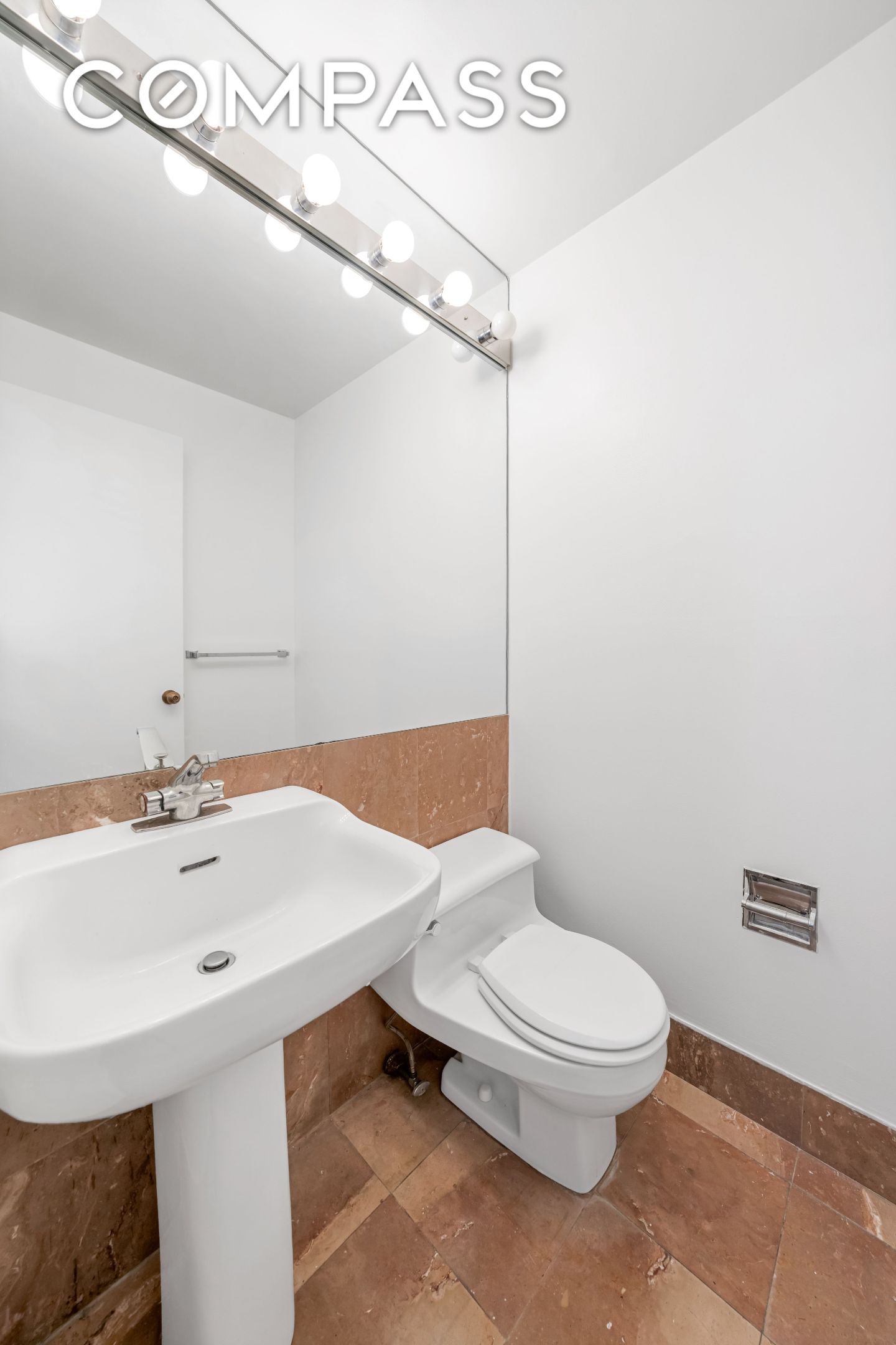 #7 photo, 250 W 90th Street, Upper West Side , NY 10024