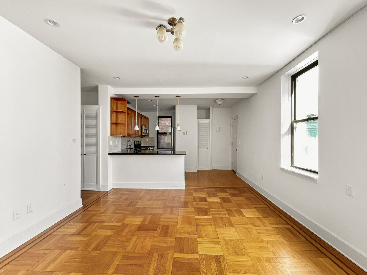 #6 photo, Brooklyn, Bay Ridge , NY 11209