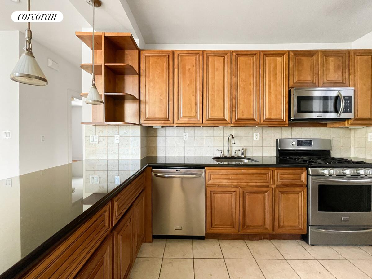 #9 photo, Brooklyn, Bay Ridge , NY 11209