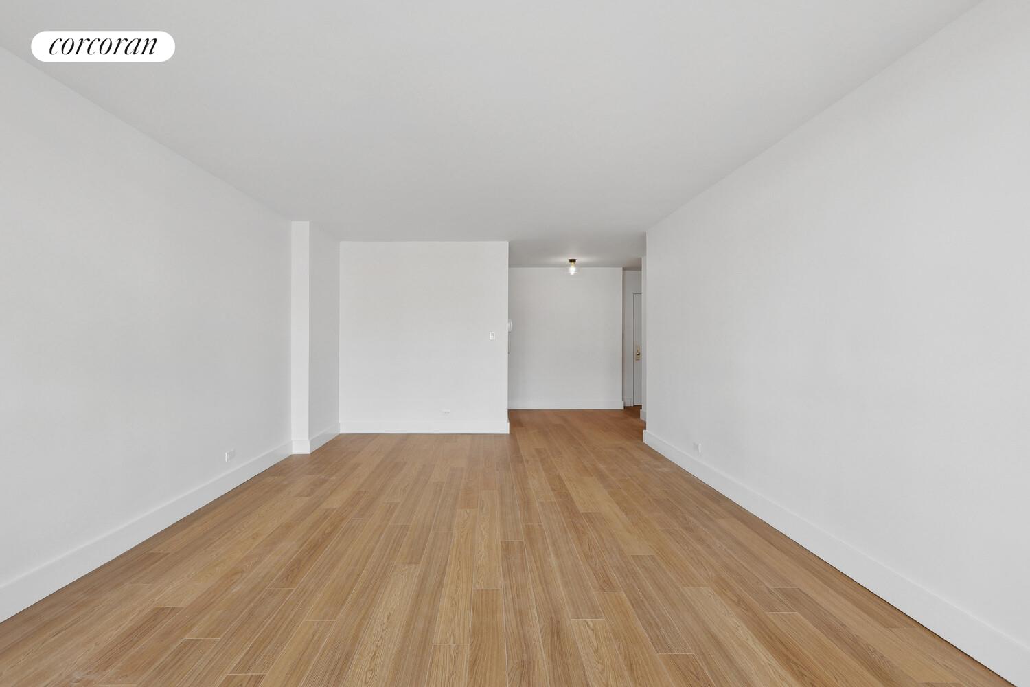 #3 photo, New York City, מנהטן Yorkville , NY 10128