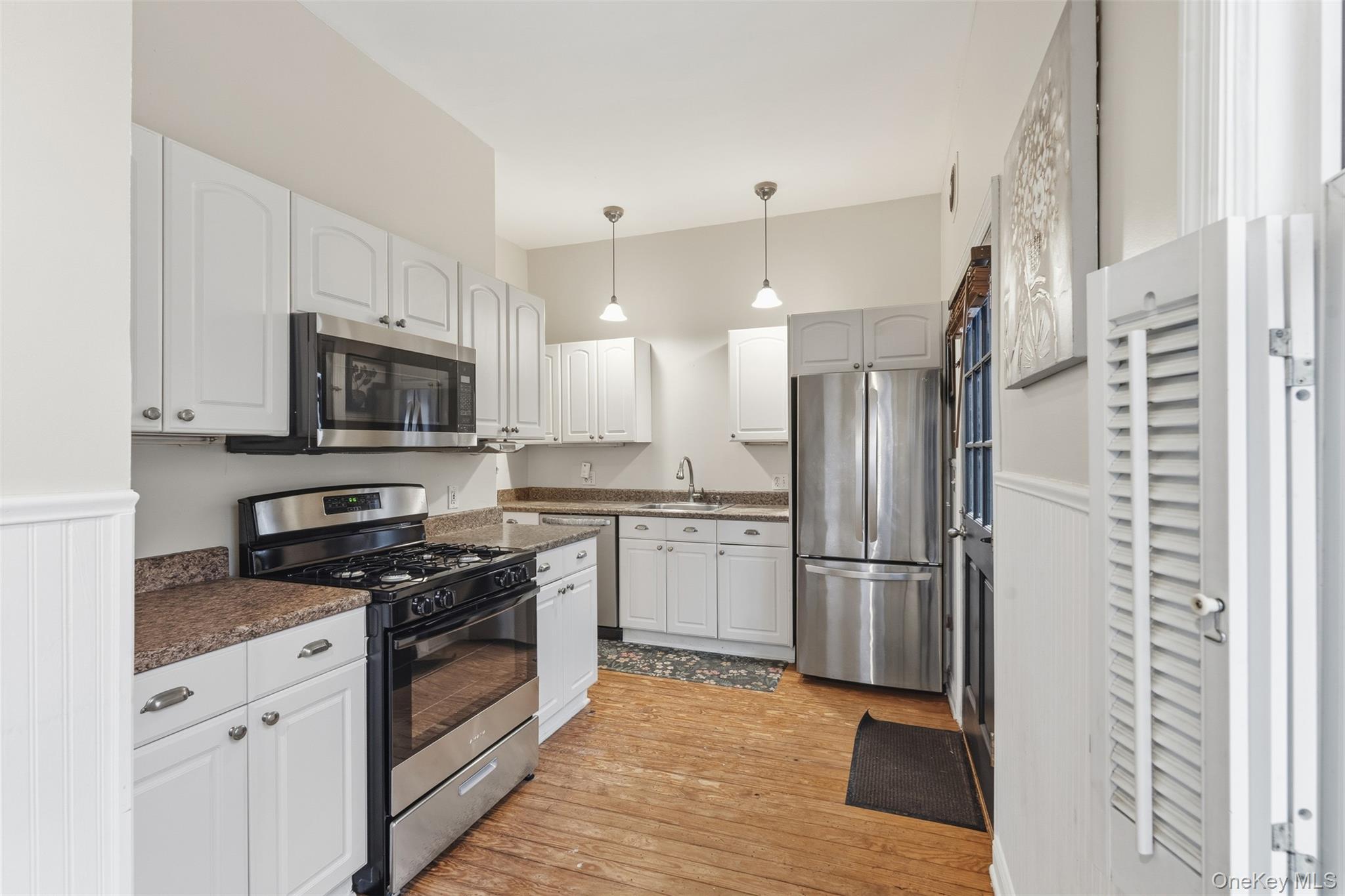 #6 photo, 11 Oakdale Manor, Suffern , NY 10901