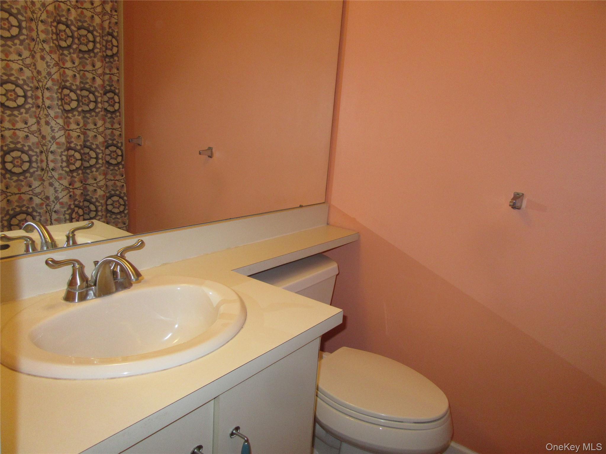 #19 photo, 56 Yorkshire Terrace, 紐約州 Washingtonville , NY 10992