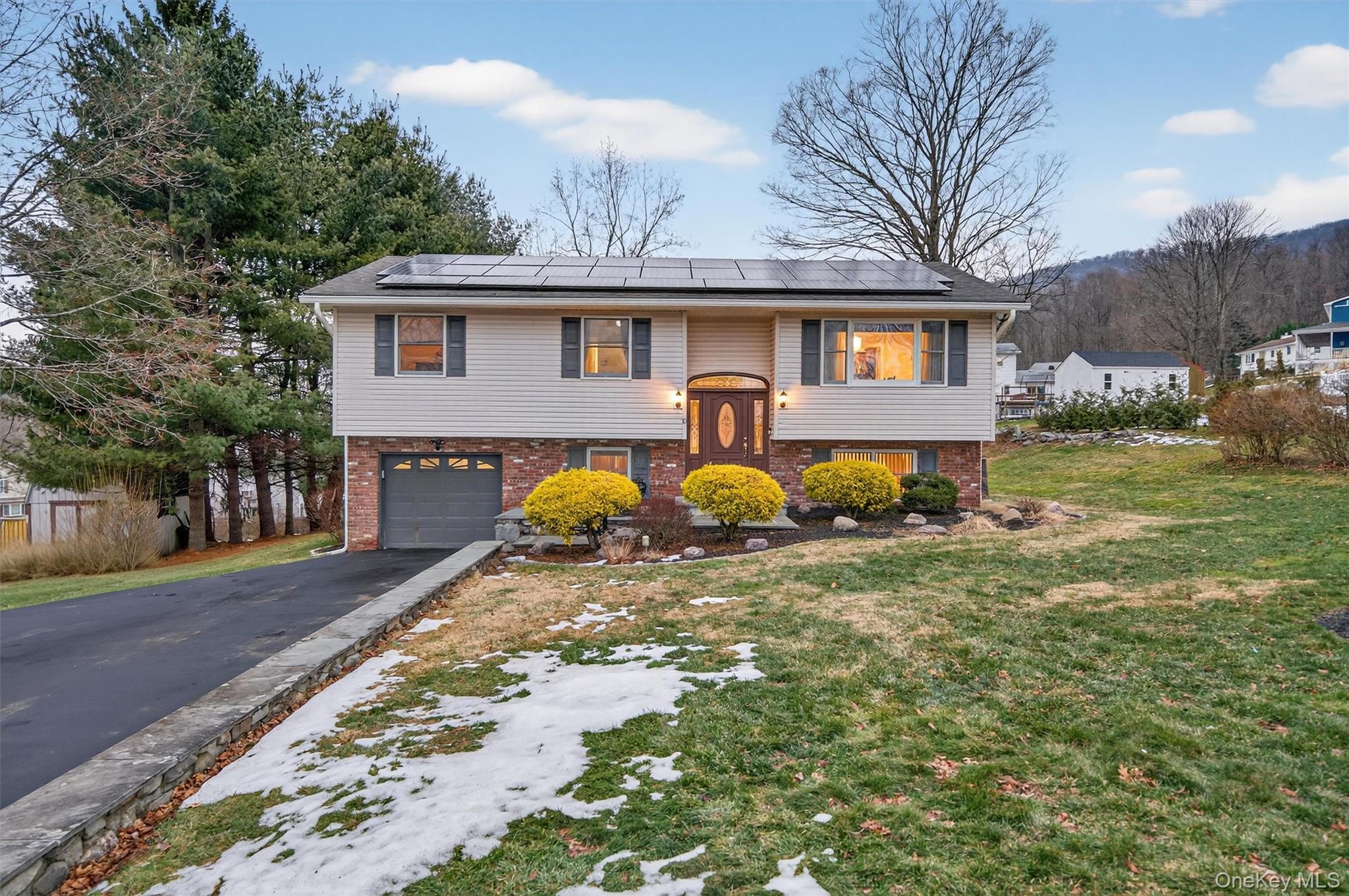 #1 photo, 10 Hamilton Avenue, Highland Mills , NY 10930