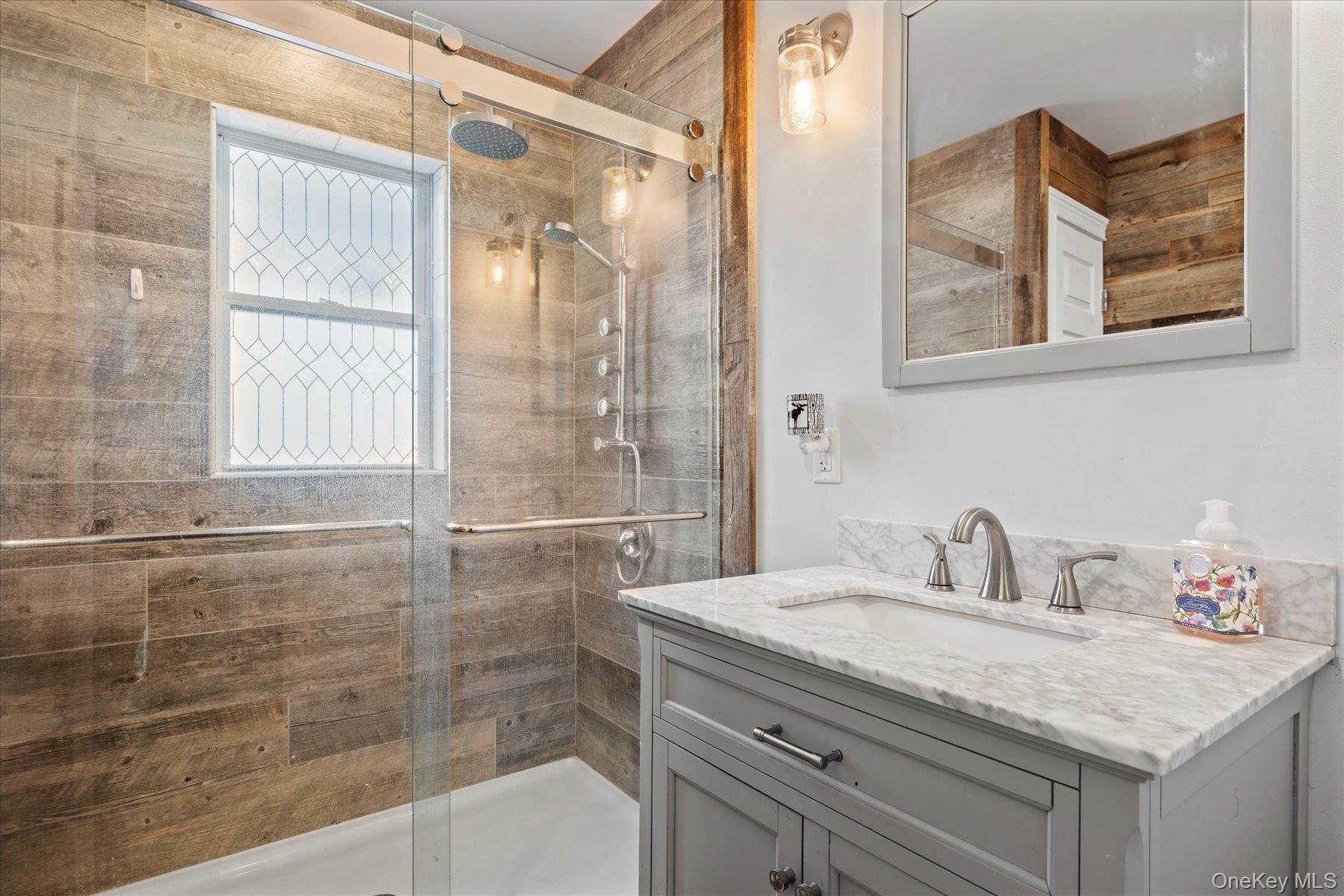 #11 photo, 280 Moriches Road, 東長島 Saint James , NY 11780