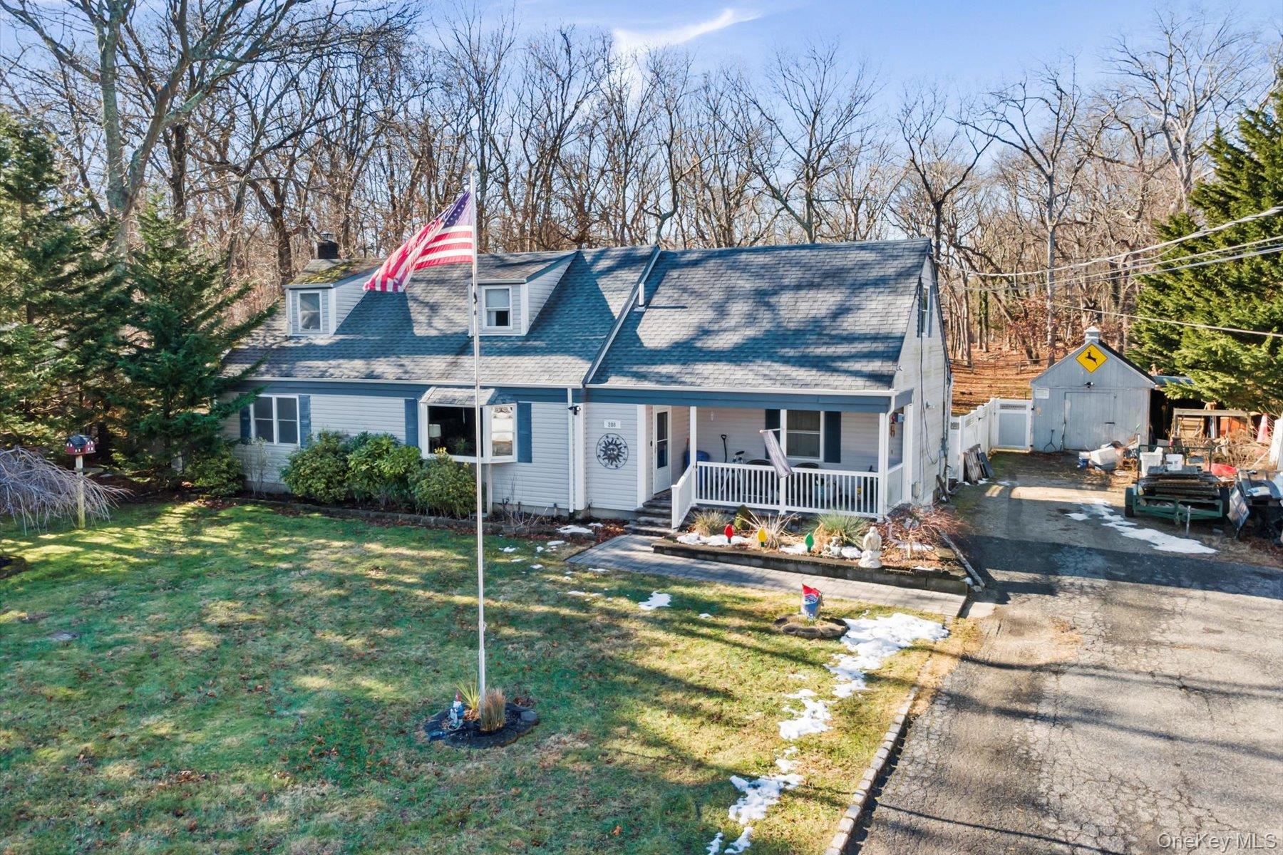 #2 photo, 280 Moriches Road, 東長島 Saint James , NY 11780