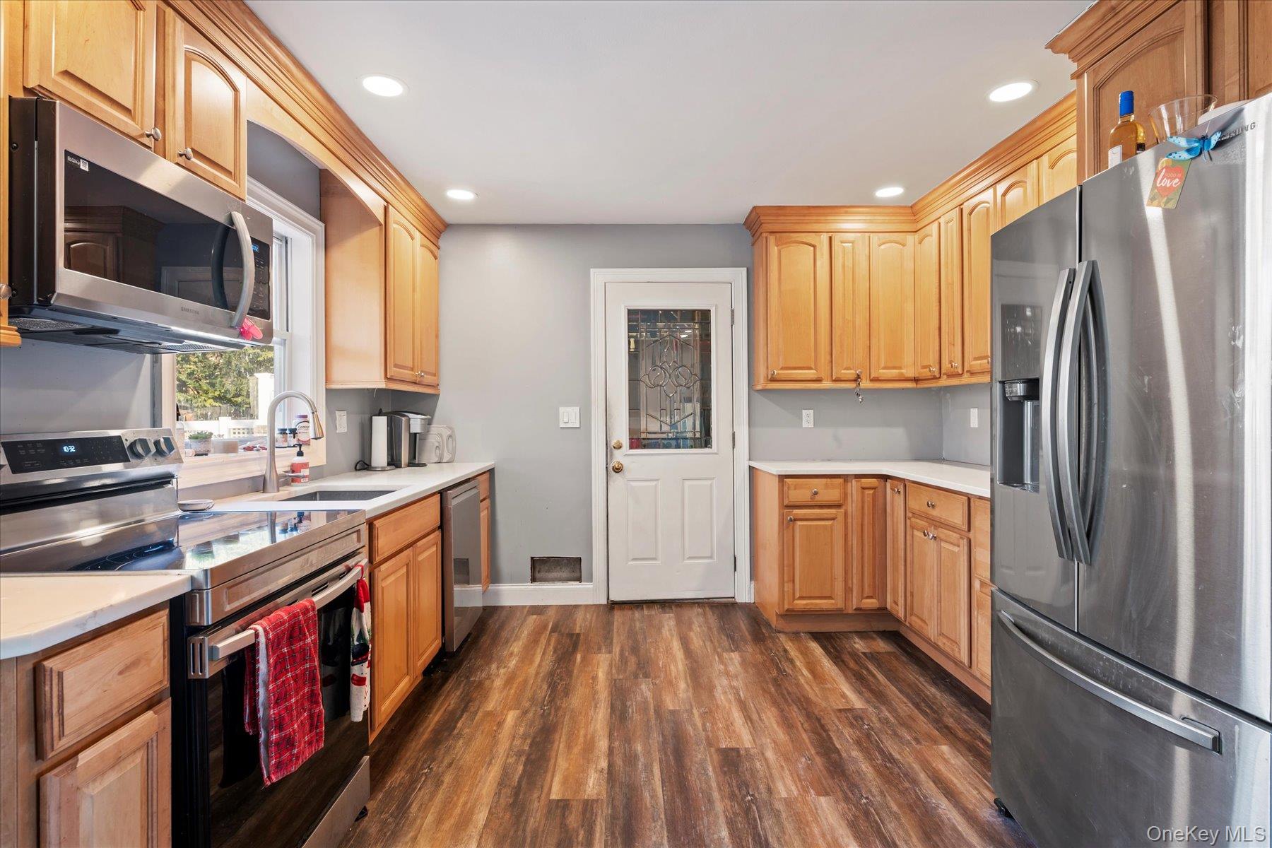 #8 photo, 280 Moriches Road, 東長島 Saint James , NY 11780