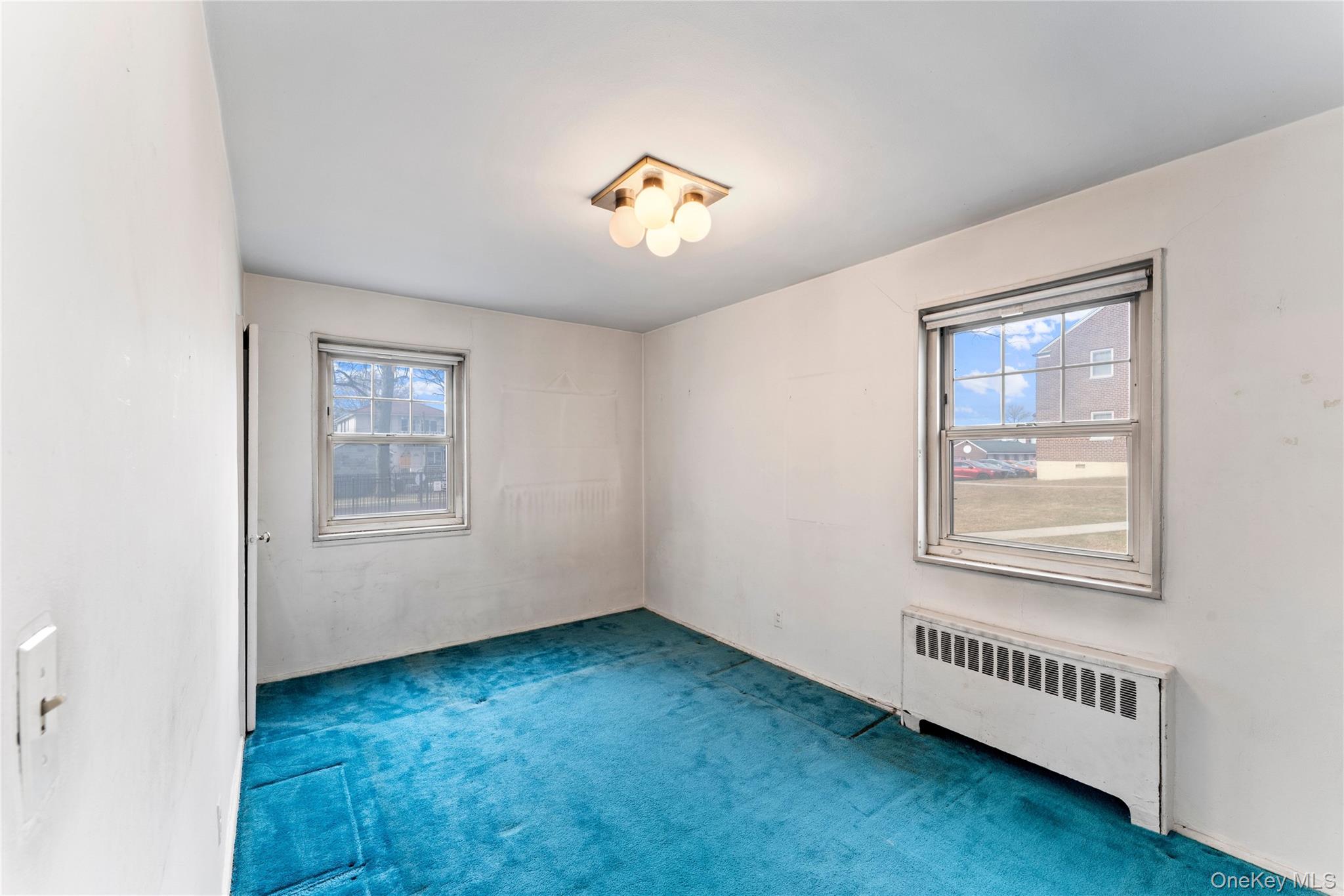 #12 photo, 255-25 61st Avenue, Куинс ‖ Little Neck , NY 11362