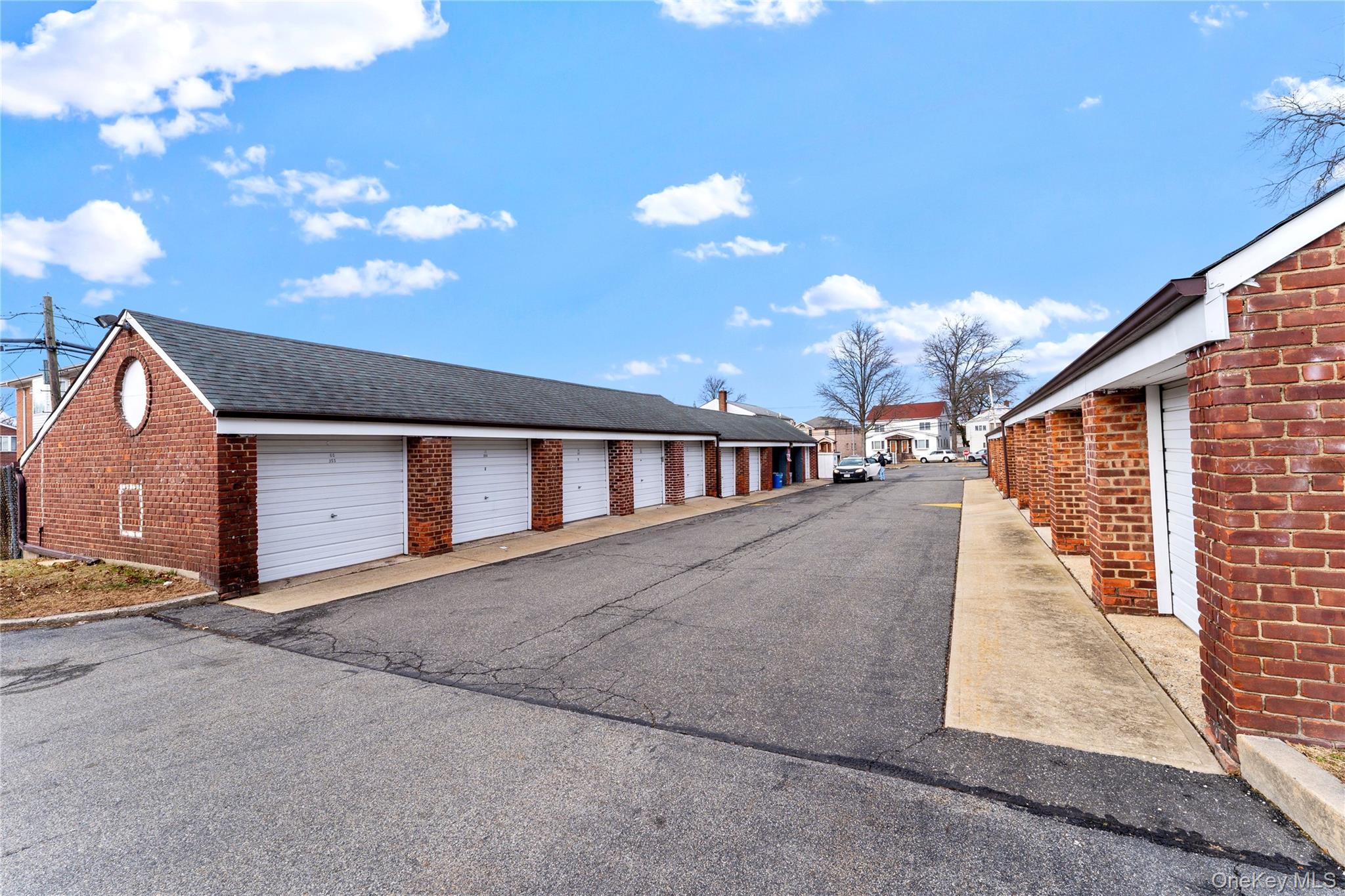 #19 photo, 255-25 61st Avenue, Куинс ‖ Little Neck , NY 11362