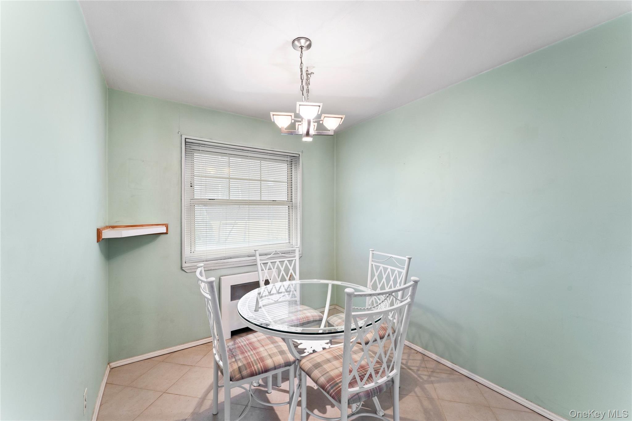 #6 photo, 255-25 61st Avenue, Куинс ‖ Little Neck , NY 11362