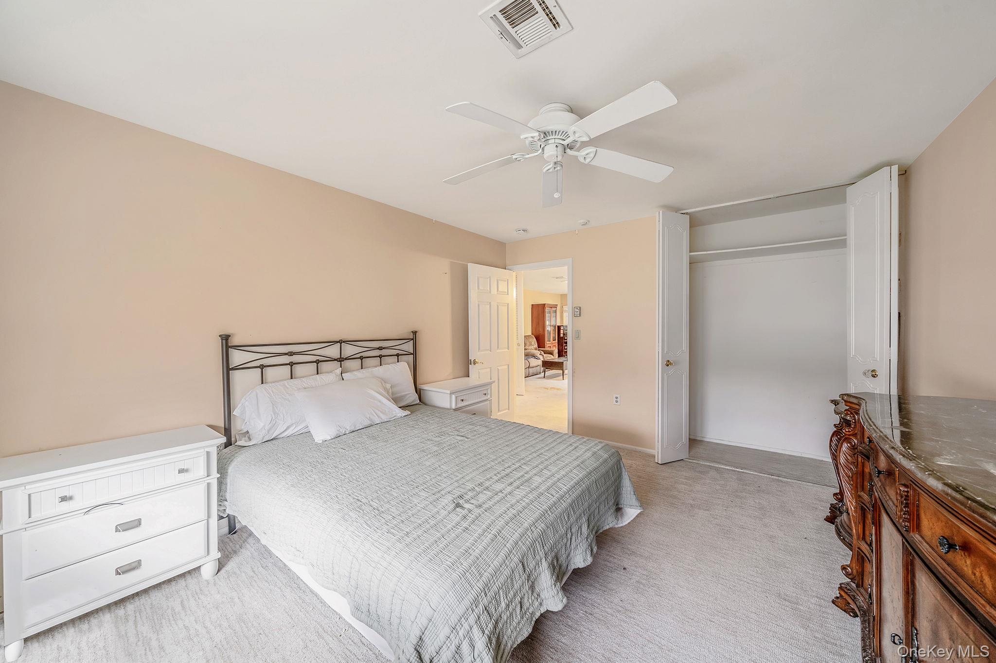 #17 photo, 116 Exmore Court, Ridge , NY 11961