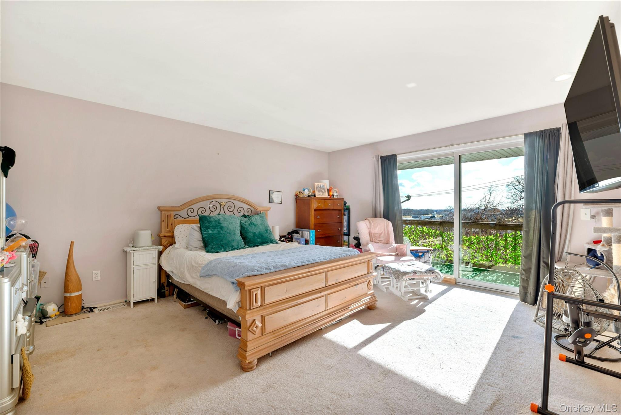 #16 photo, 3105 Bluffs Drive, Baiting Hollow , NY 11933